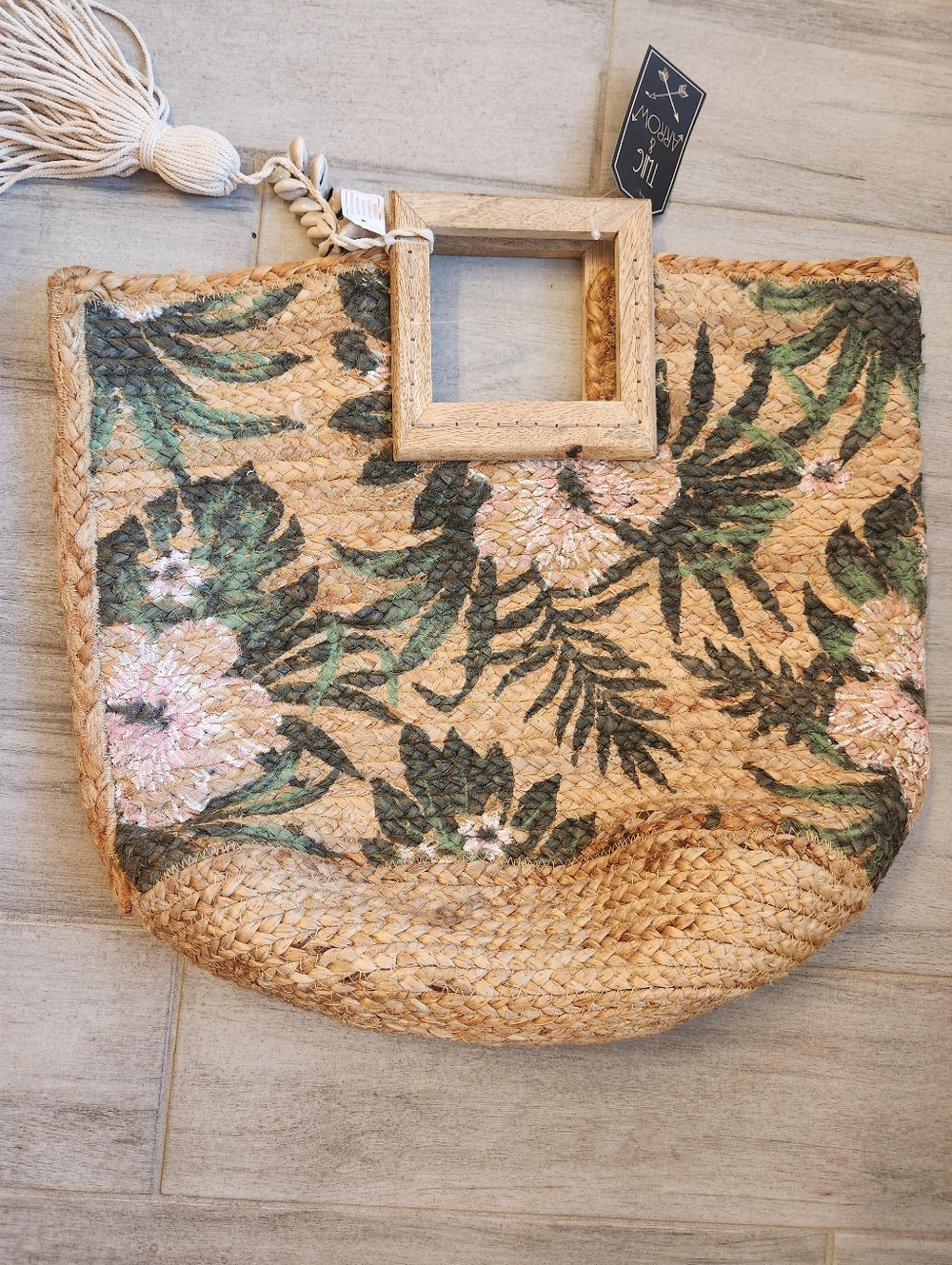 Twig & Arrow Jute Woven Tote Bag Tan Woven Tassel Floral Giant Beach Boho New$80 - Picture 2 of 14